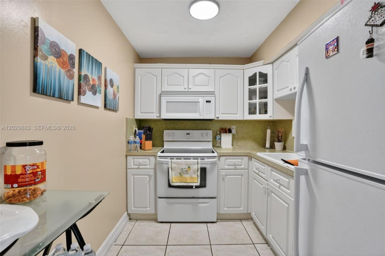 11790 SW 18th St , Unit 214-3, Miami, FL 33175 Photo