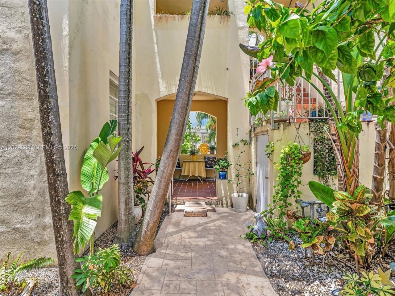 928 Euclid Ave, Unit 2, Miami Beach, FL 33139 Photo