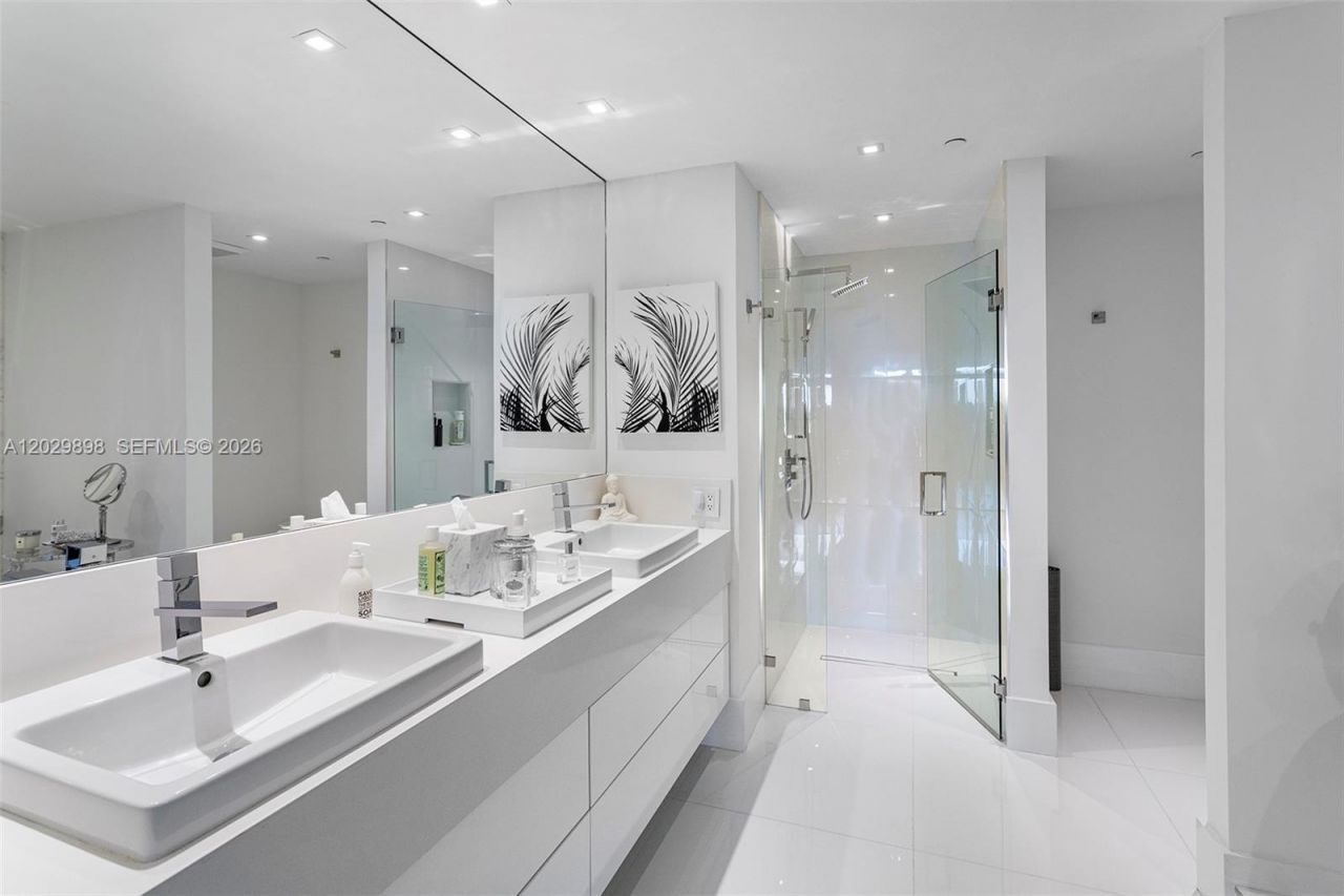 2122 Fisher Island Dr, Unit 2122, Miami Beach, FL 33109 Photo