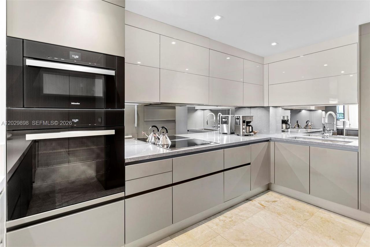 2122 Fisher Island Dr, Unit 2122, Miami Beach, FL 33109 Photo