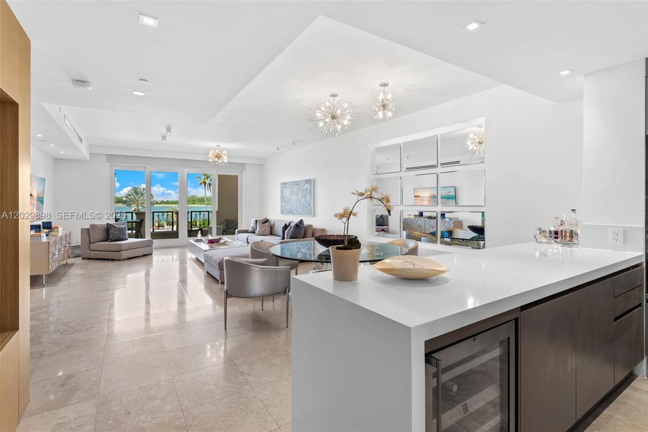 2122 Fisher Island Dr, Unit 2122, Miami Beach, FL 33109 Photo