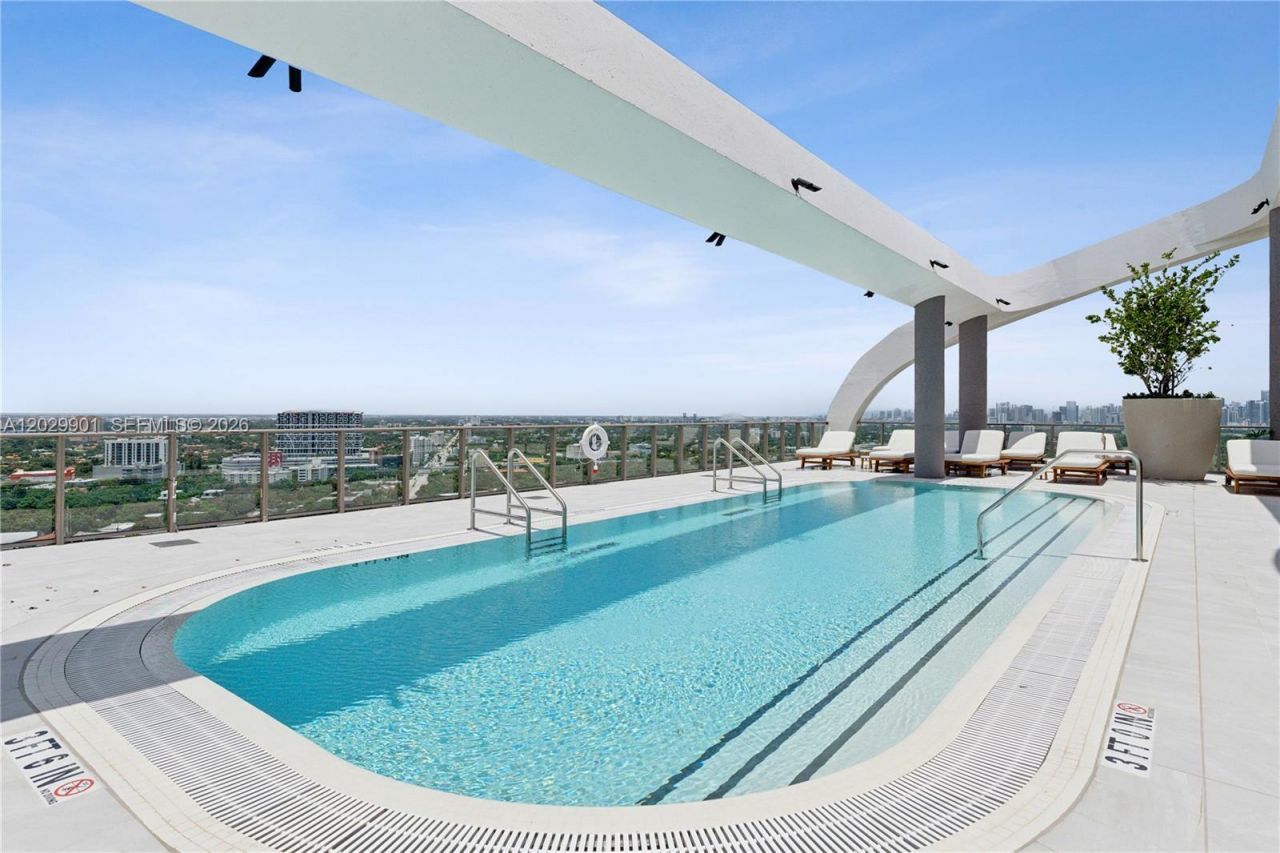 2678 Tigertail Ave , Unit 911, Miami, FL 33133 Photo