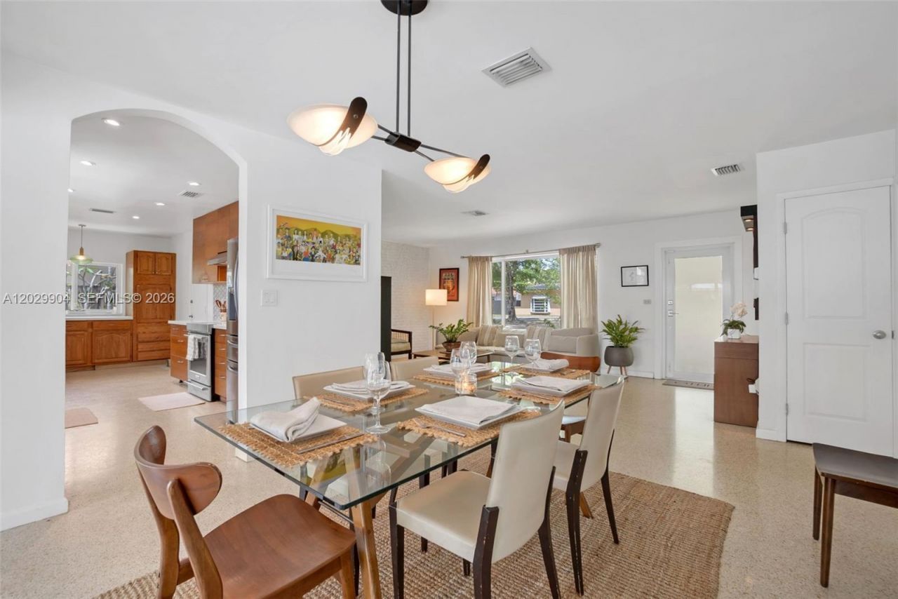 270 NE 123rd St, North Miami, FL 33161 Photo