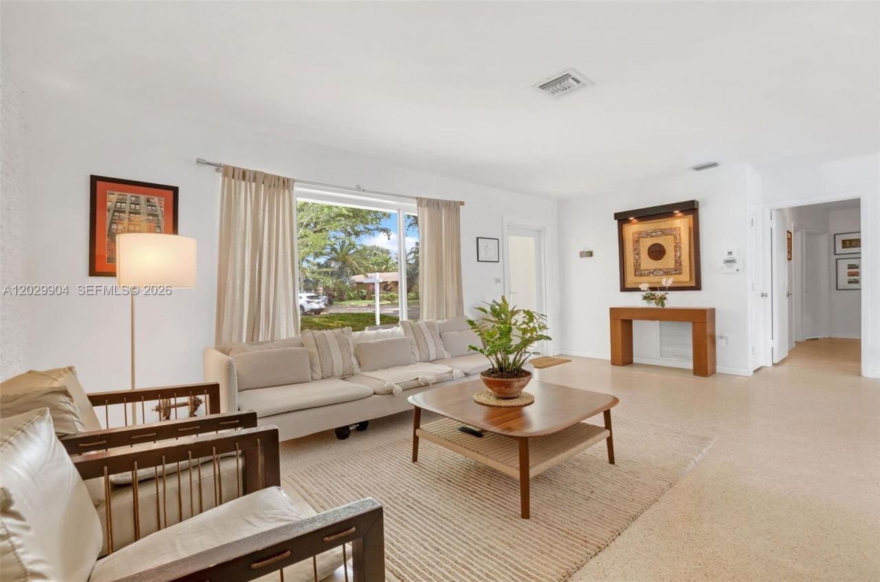 270 NE 123rd St, North Miami, FL 33161 Photo