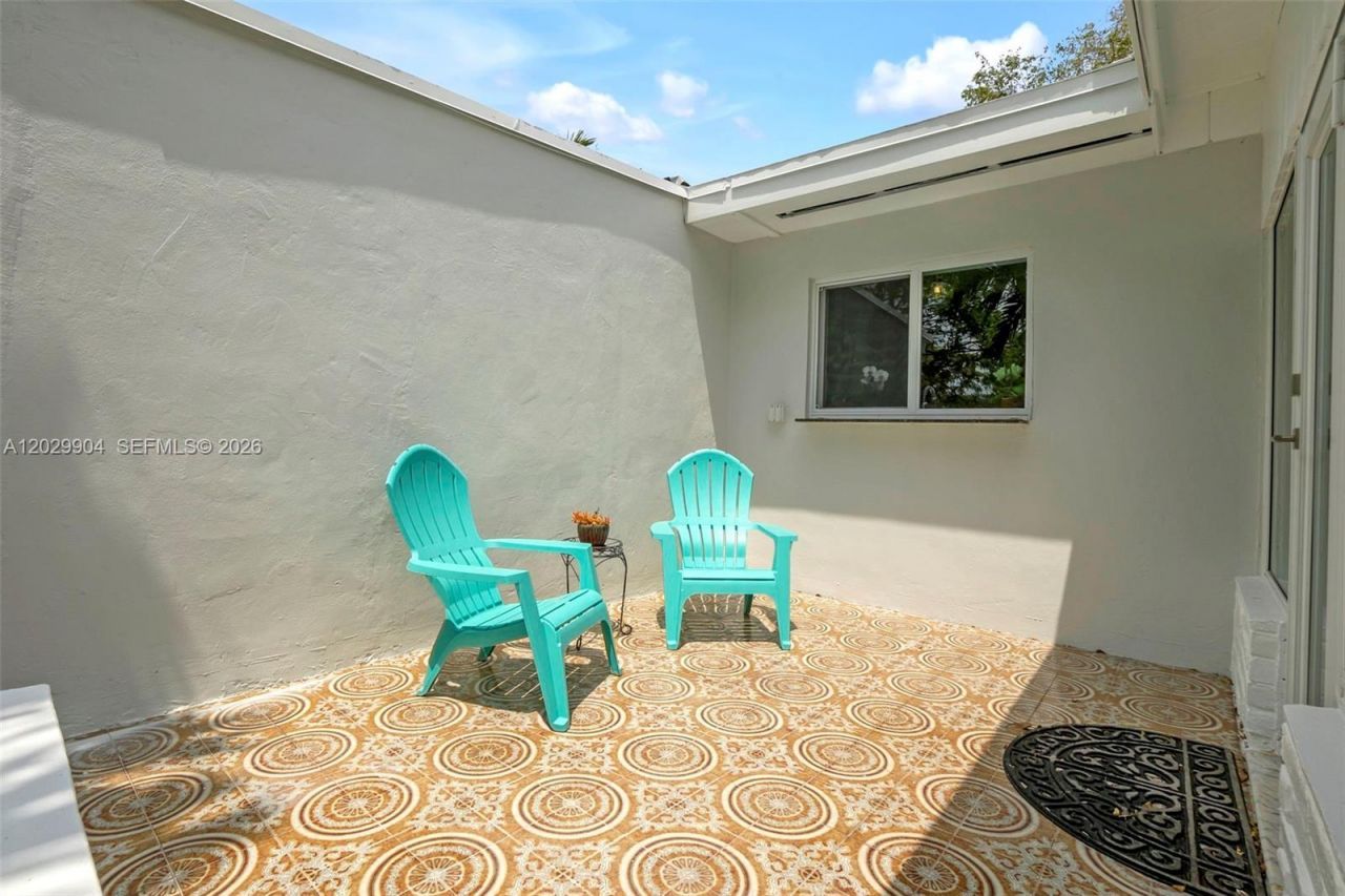 270 NE 123rd St, North Miami, FL 33161 Photo