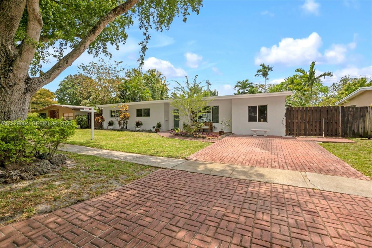 270 NE 123rd St, North Miami, FL 33161 Photo