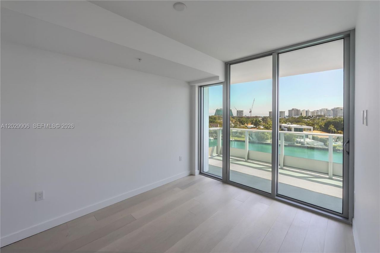 9201 E Bay Harbor Dr , Unit 603, Bay Harbor Islands, FL 33154 Photo