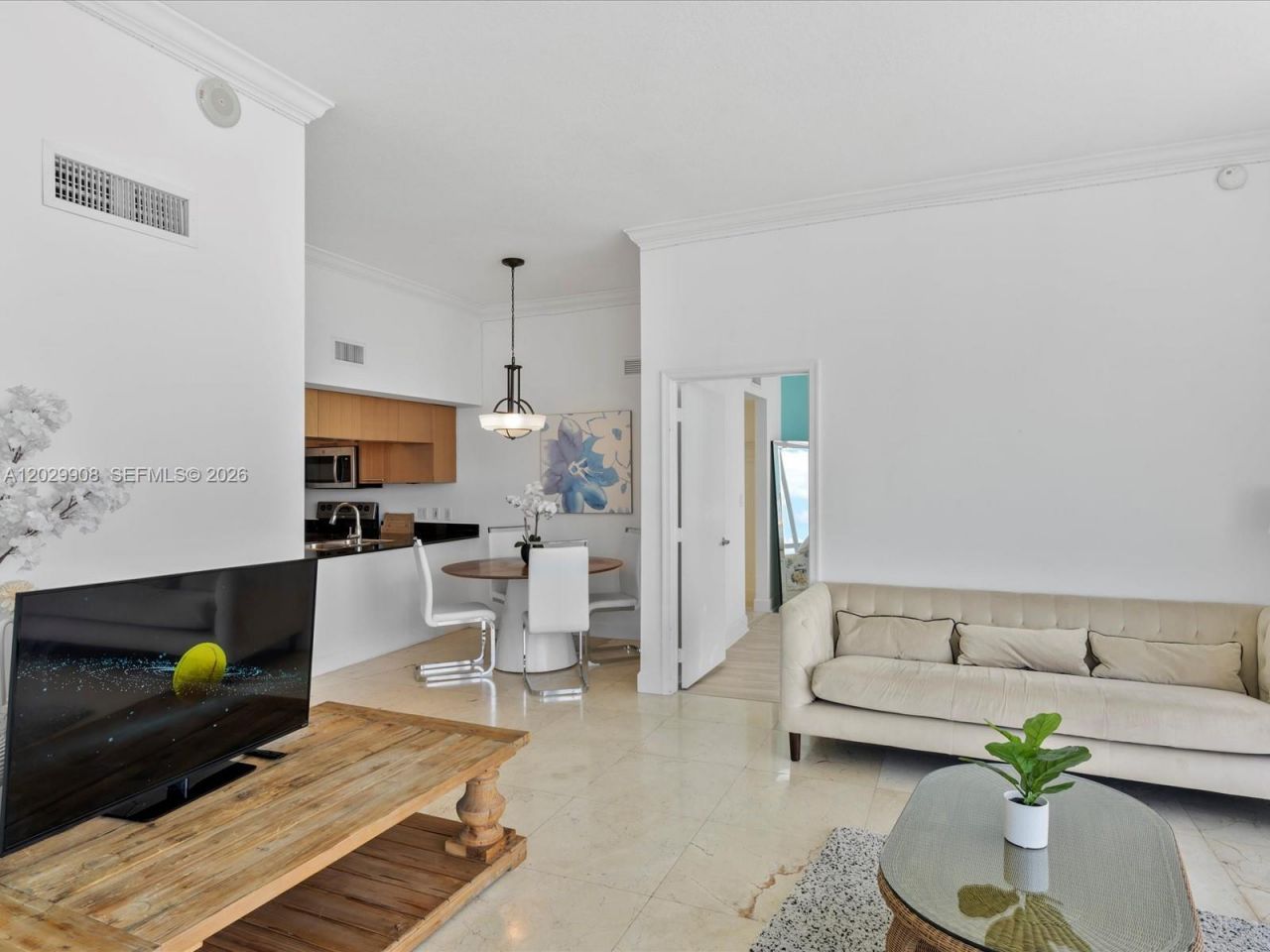 1750 N Bayshore Dr , Unit 5601, Miami, FL 33132 Photo