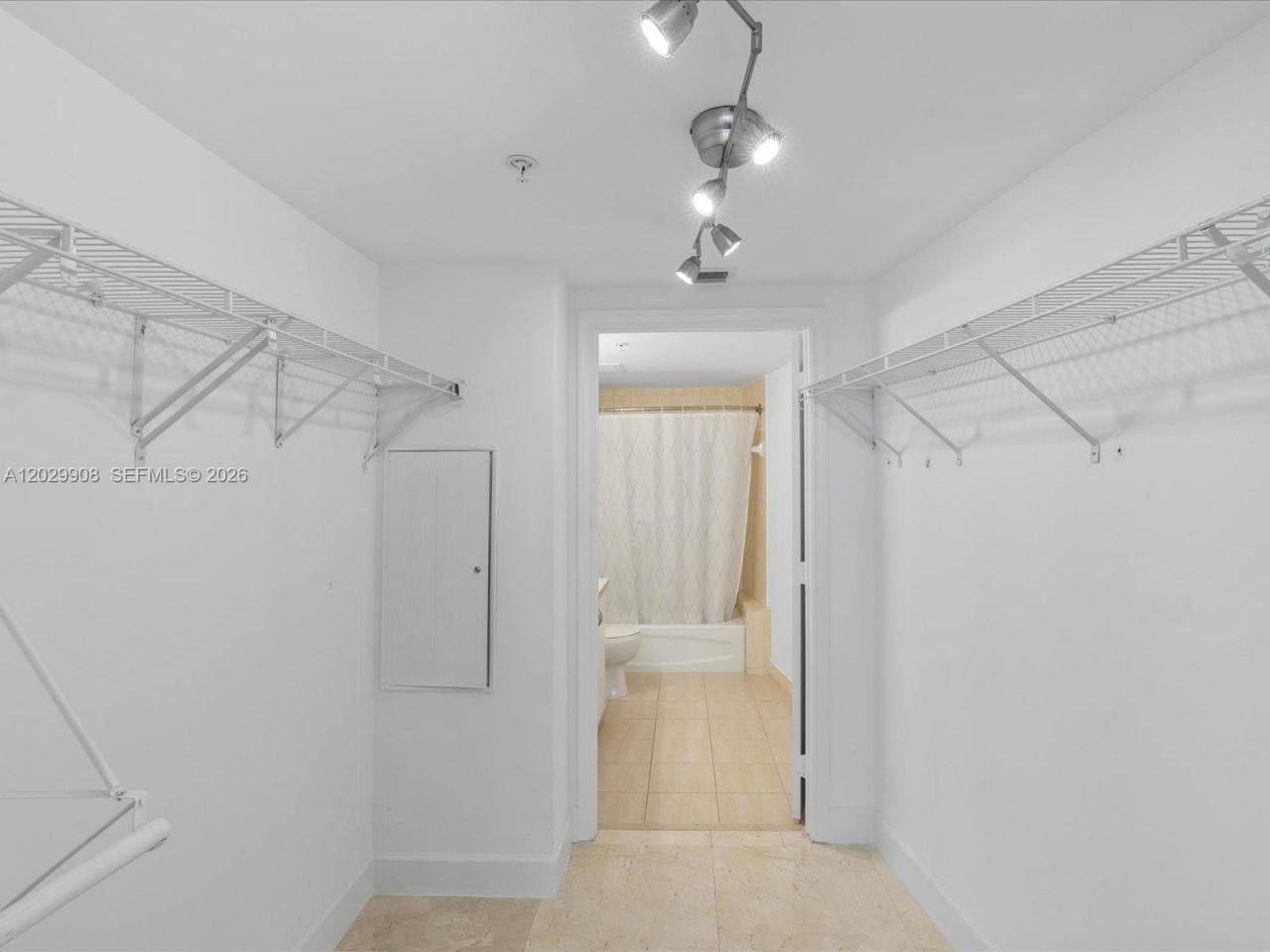 1750 N Bayshore Dr , Unit 5601, Miami, FL 33132 Photo