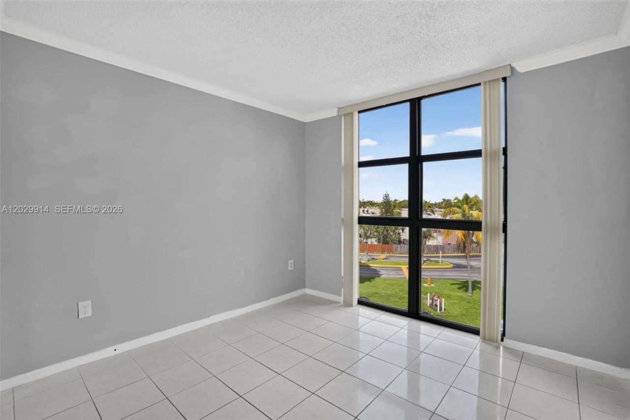 11780 SW 18th St, Unit 428-2, Miami, FL 33175 Photo