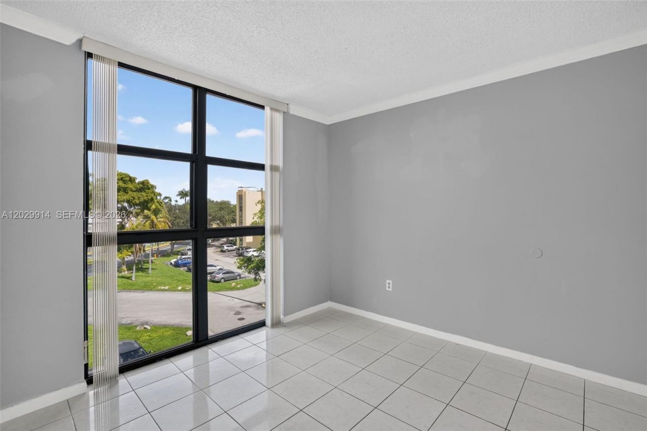 11780 SW 18th St, Unit 428-2, Miami, FL 33175 Photo