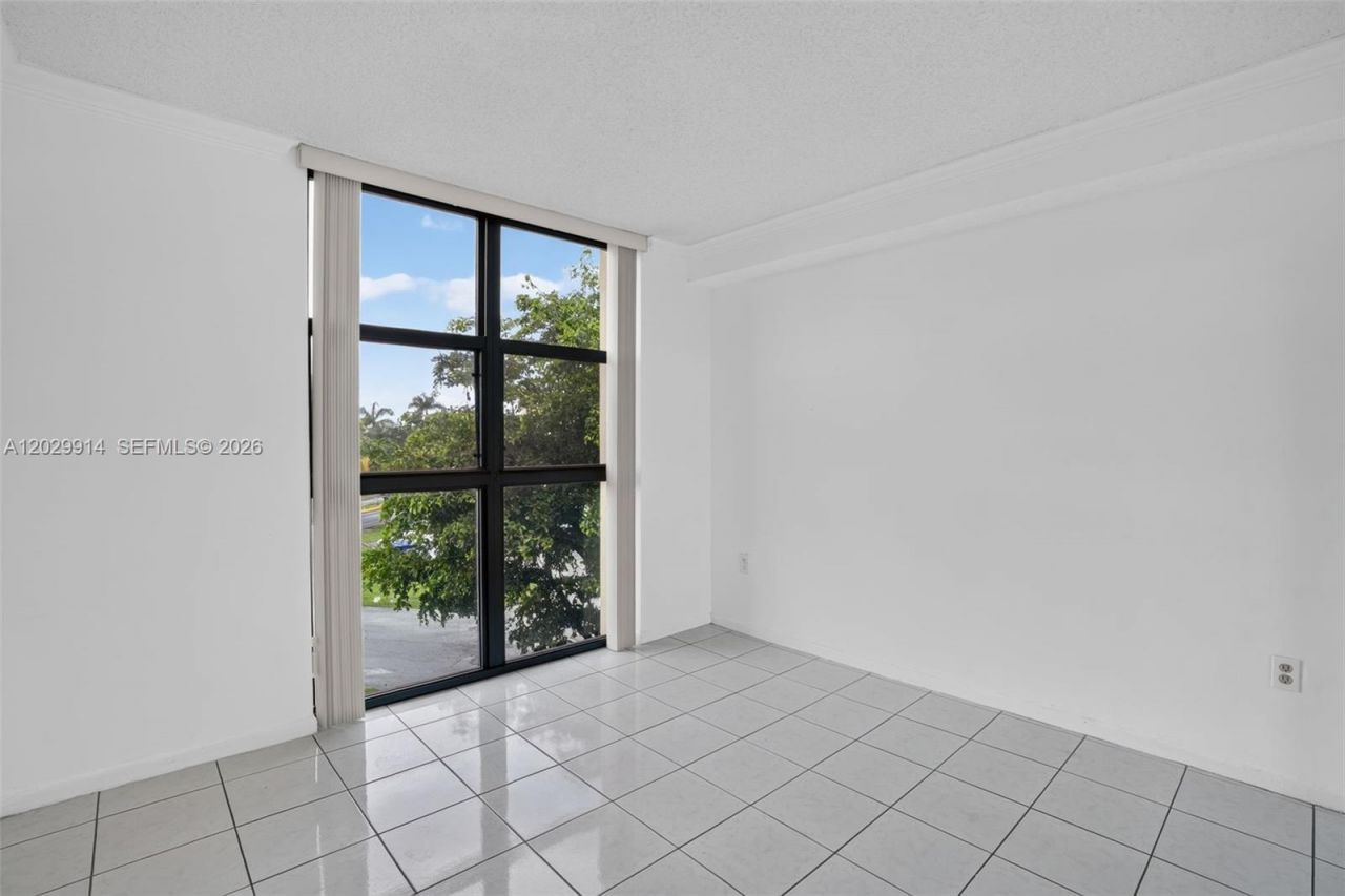 11780 SW 18th St, Unit 428-2, Miami, FL 33175 Photo