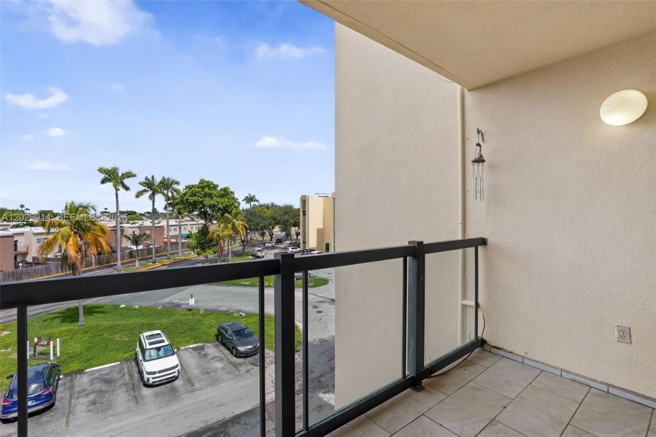 11780 SW 18th St, Unit 428-2, Miami, FL 33175 Photo