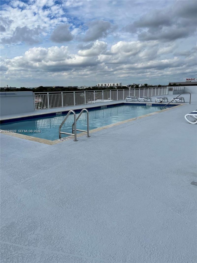 60 NW 37th Ave , Unit 400, Miami, FL 33125 Photo