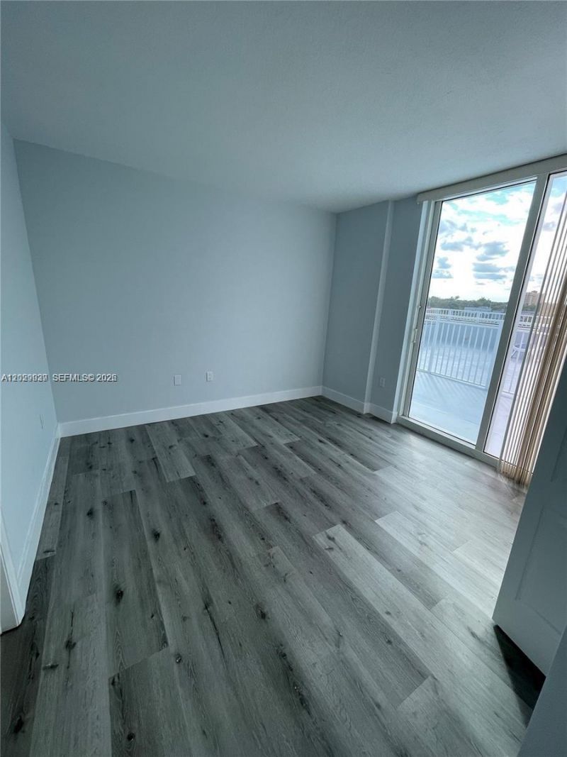 60 NW 37th Ave , Unit 400, Miami, FL 33125 Photo