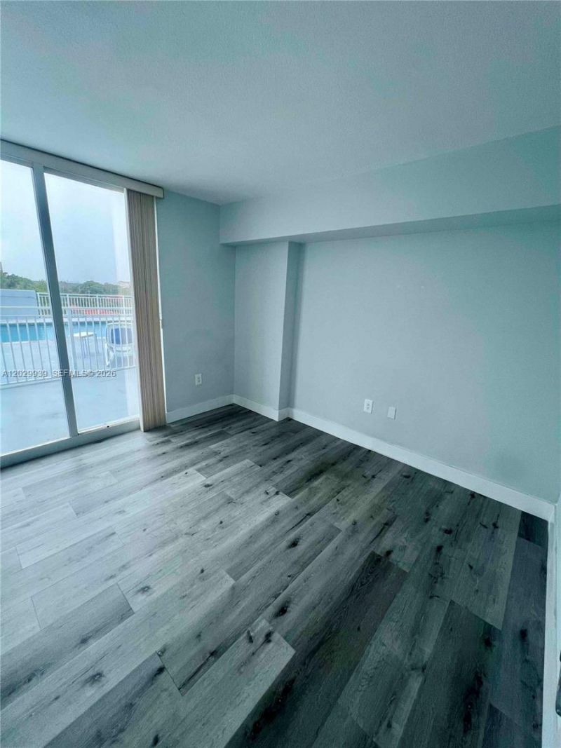 60 NW 37th Ave , Unit 400, Miami, FL 33125 Photo