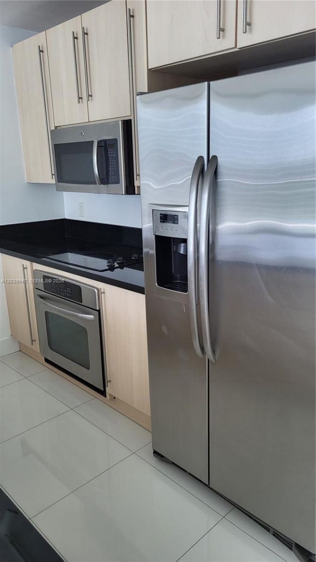1111 SW 1 Av, Unit 2718-N, Miami, FL 33130 Photo