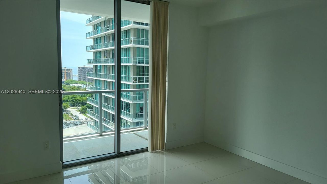 1111 SW 1 Av, Unit 2718-N, Miami, FL 33130 Photo