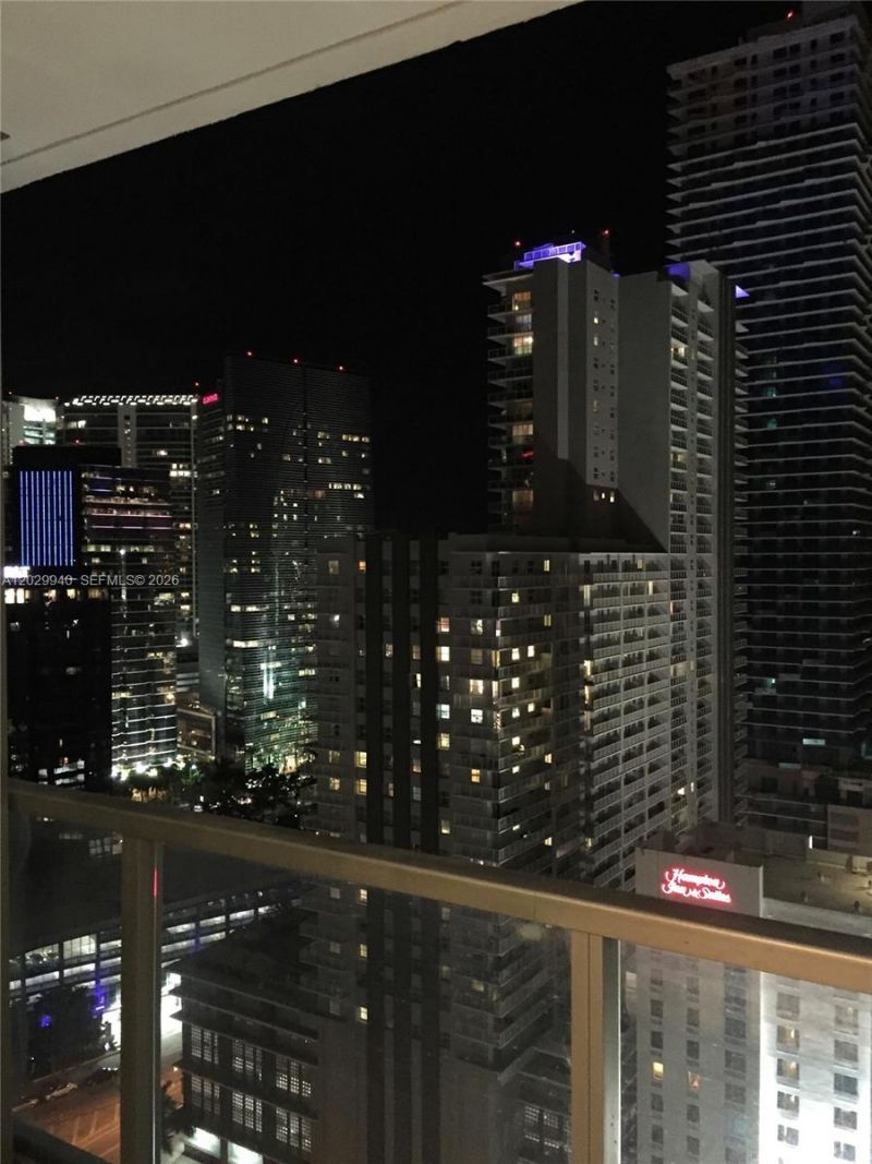 1111 SW 1 Av, Unit 2718-N, Miami, FL 33130 Photo
