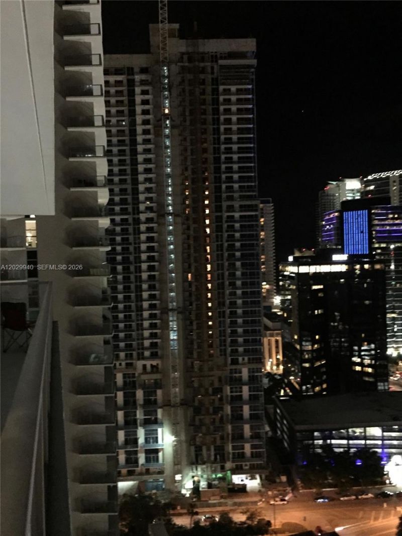 1111 SW 1 Av, Unit 2718-N, Miami, FL 33130 Photo