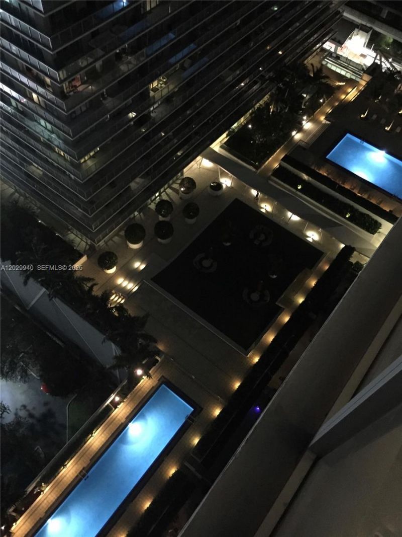 1111 SW 1 Av, Unit 2718-N, Miami, FL 33130 Photo