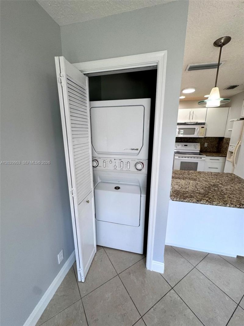 1419 Garfield St , Unit 2 (Back), Hollywood, FL 33020 Photo