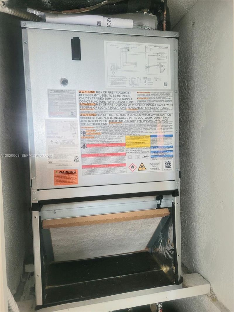 1780 NE 191st St, Unit 611-2, Miami, FL 33179 Photo