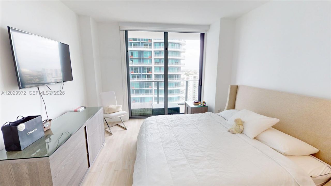 1300 S Miami Ave, Unit 2209, Miami, FL 33130 Photo