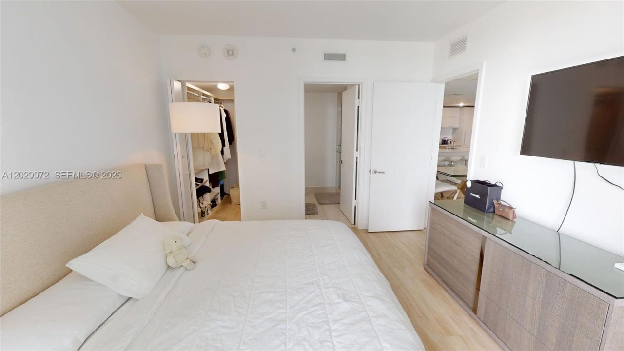1300 S Miami Ave, Unit 2209, Miami, FL 33130 Photo