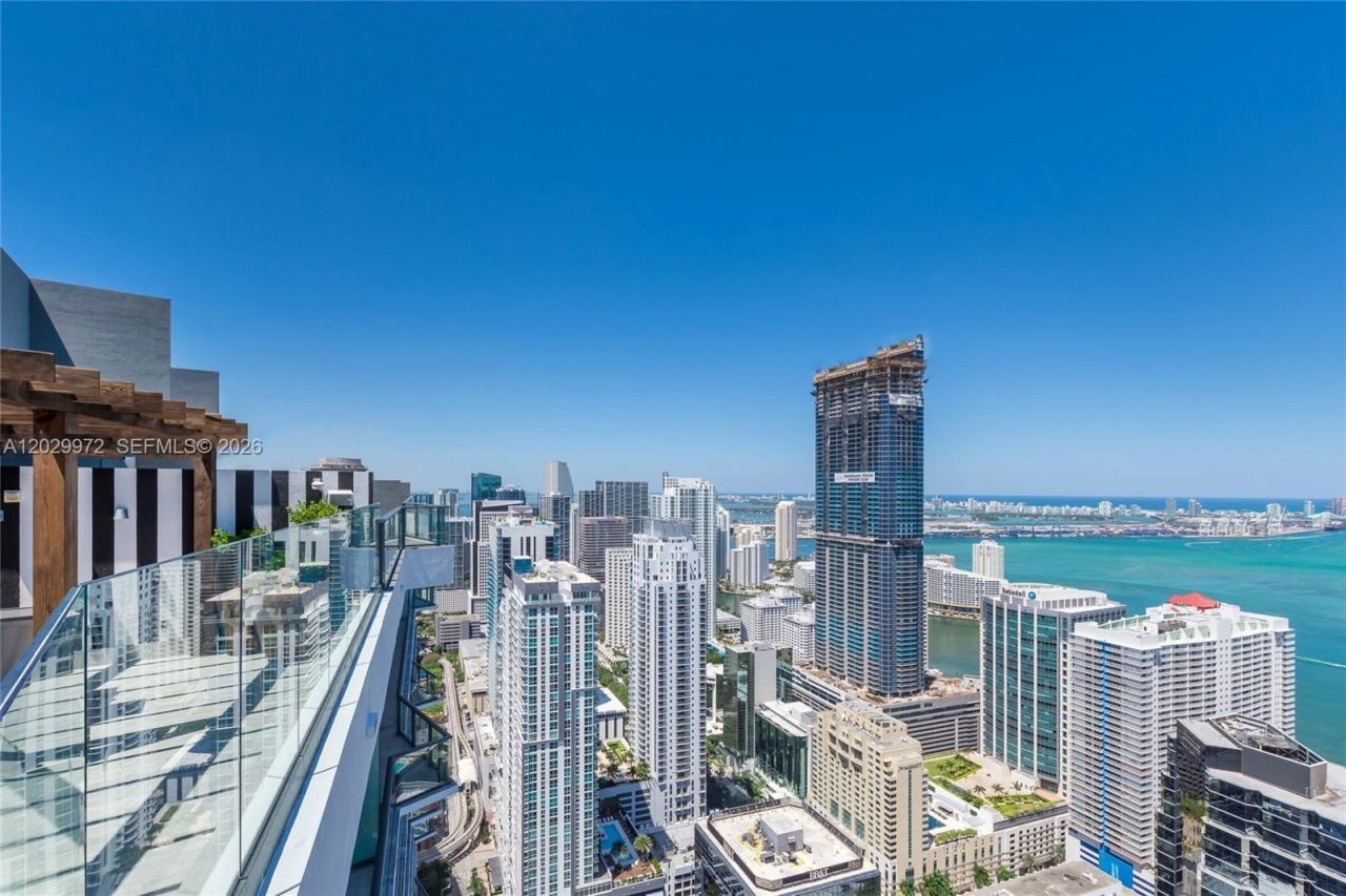 1300 S Miami Ave , Unit 2209, Miami, FL 33130 Photo