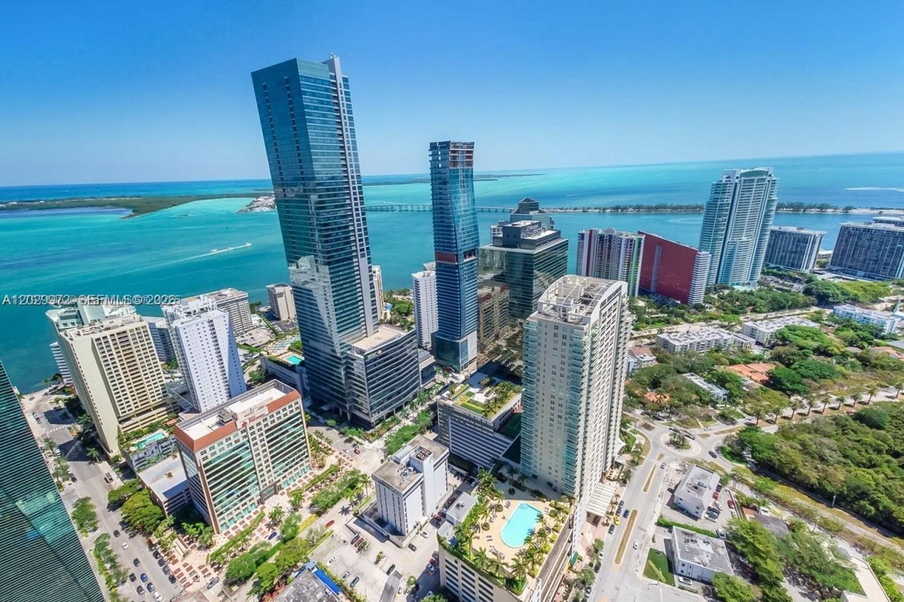 1300 S Miami Ave , Unit 2209, Miami, FL 33130 Photo