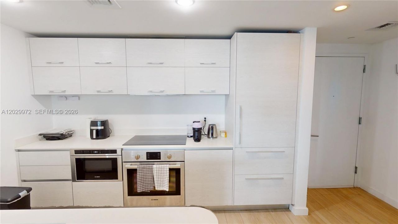 1300 S Miami Ave, Unit 2209, Miami, FL 33130 Photo