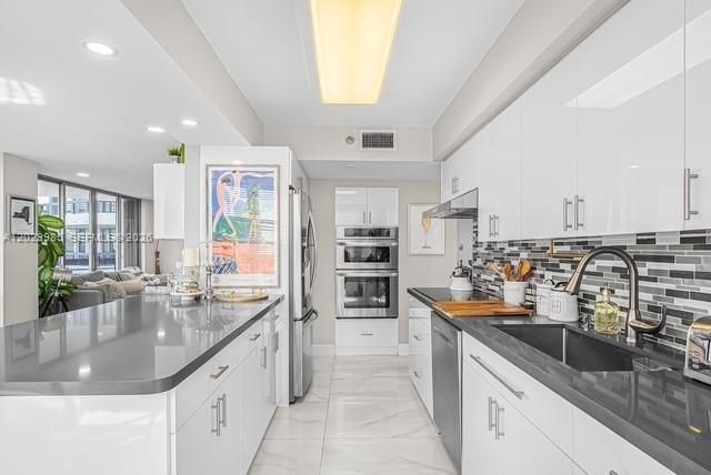 3500 Mystic Pointe Dr , Unit 604, Aventura, FL 33180 Photo