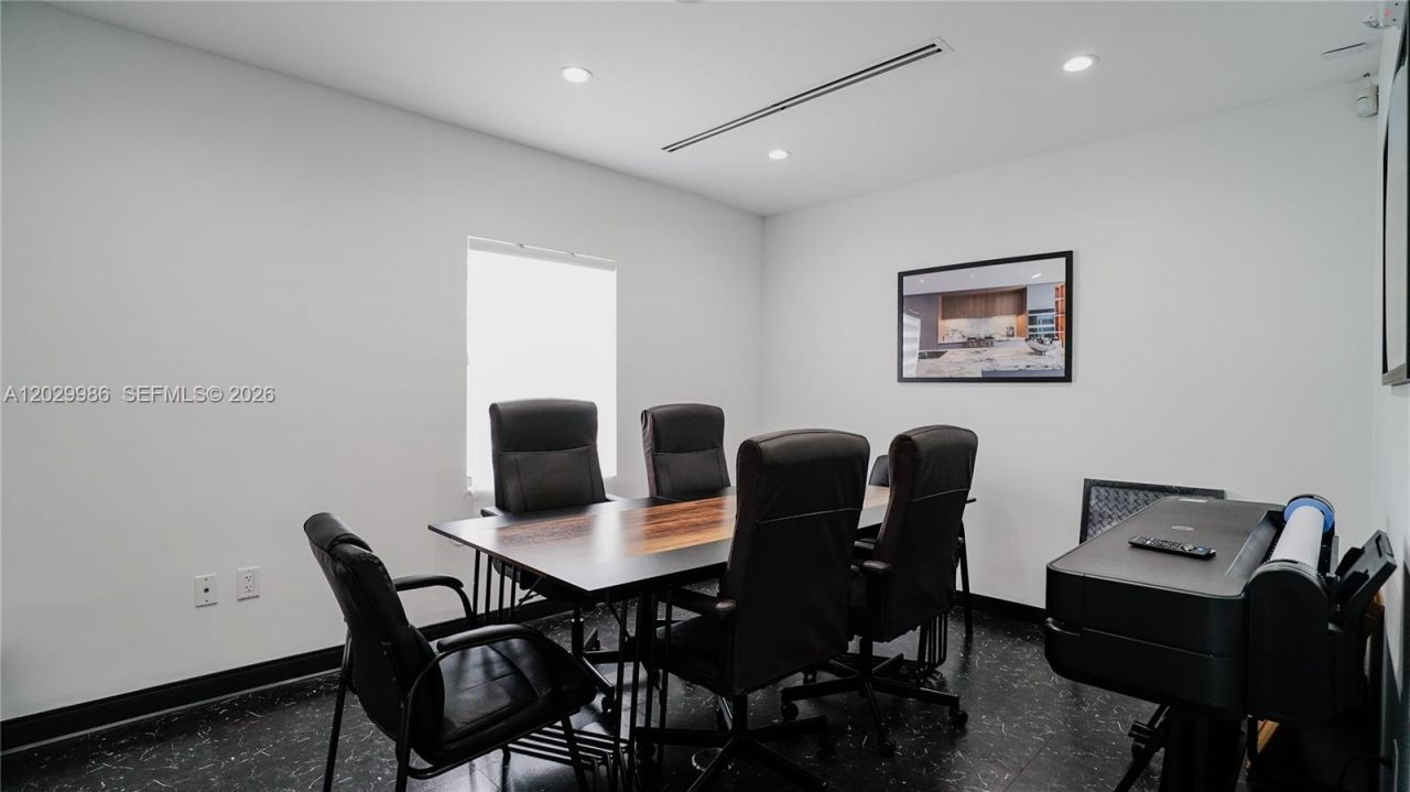 530 NW 54th St , Miami, FL 33127 Photo