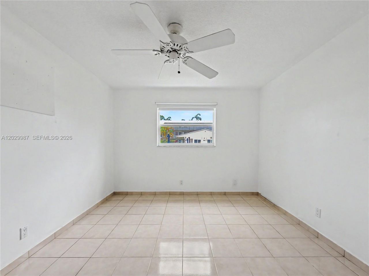 700 Layne Blvd , Unit 104, Hallandale Beach, FL 33009 Photo