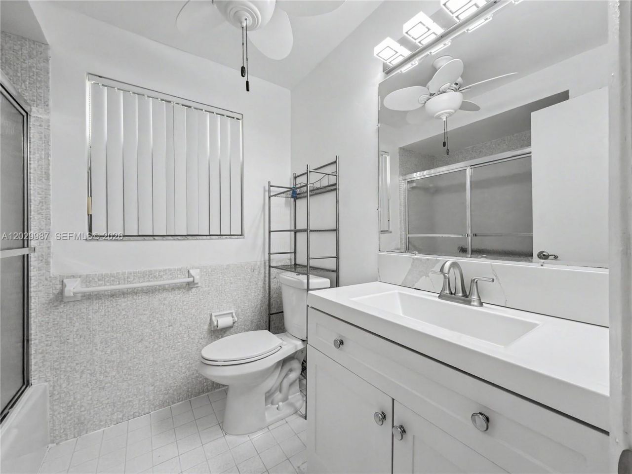 700 Layne Blvd , Unit 104, Hallandale Beach, FL 33009 Photo