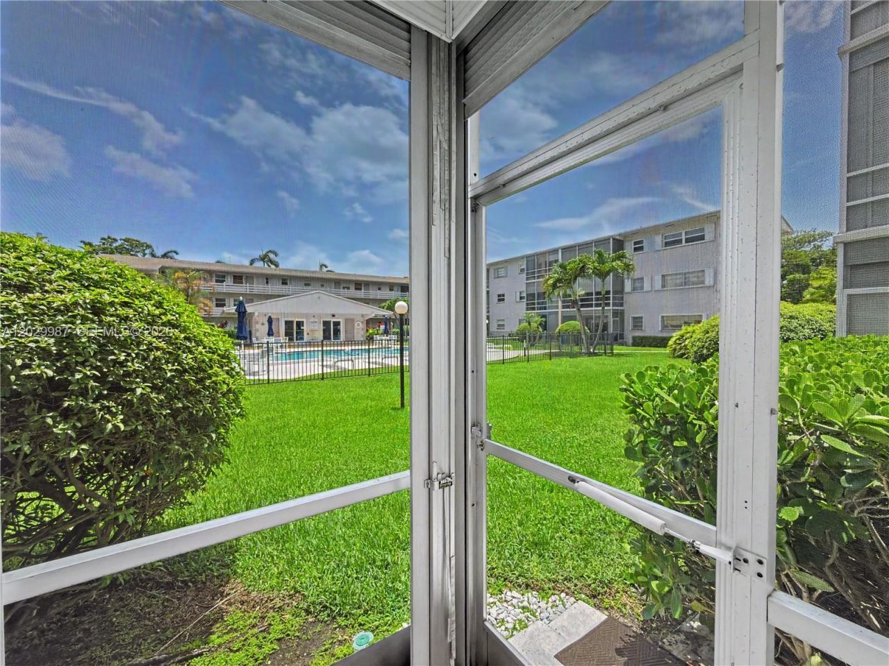 700 Layne Blvd , Unit 104, Hallandale Beach, FL 33009 Photo