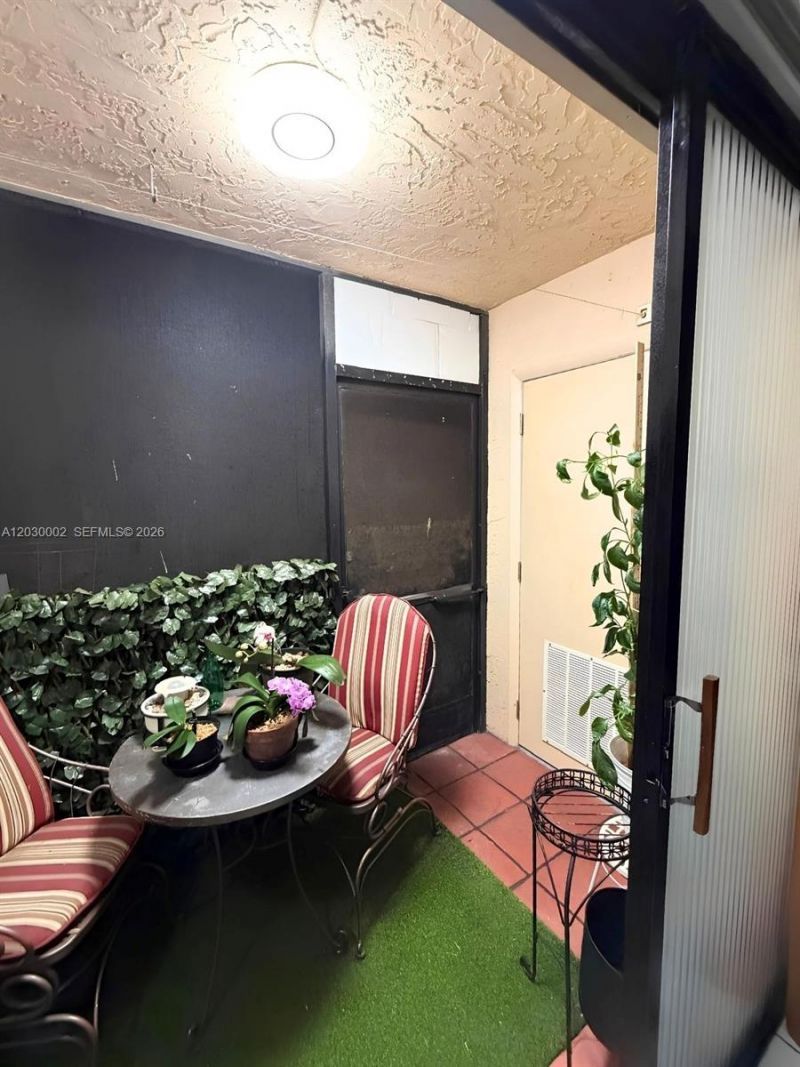 9117 NW 1st Ct , Unit 105, Pembroke Pines, FL 33024 Photo