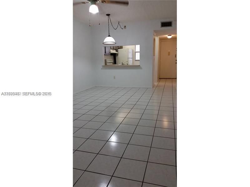 9117 NW 1st Ct , Unit 105, Pembroke Pines, FL 33024 Photo