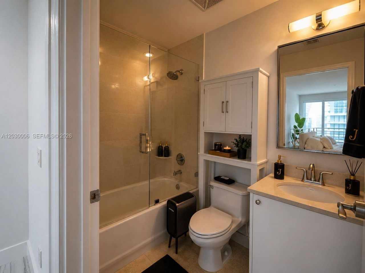 60 SW 13th St, Unit 3004, Miami, FL 33130 Photo