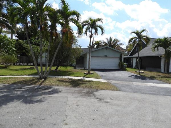 9331 NW 33rd Mnr , Unit 9331, Sunrise, FL 33351