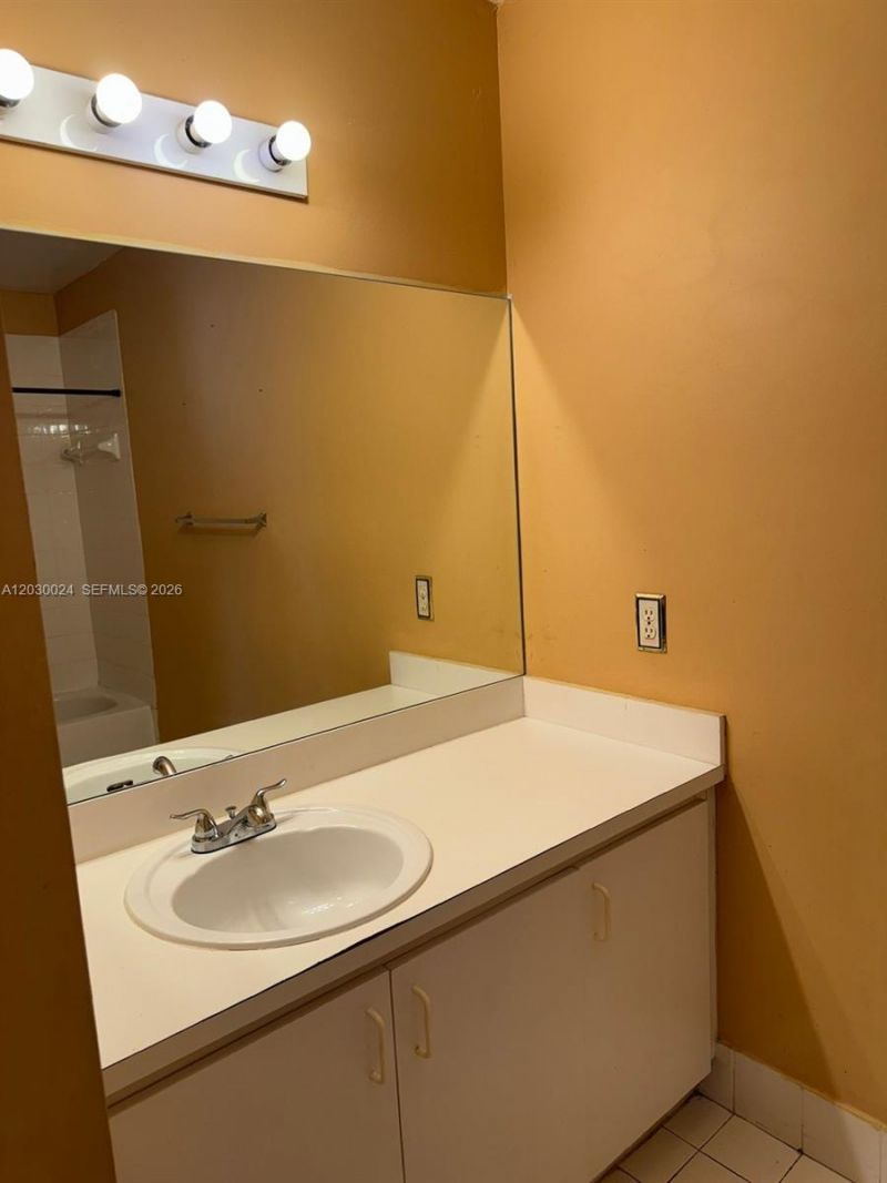 Please Call For Address, Unit 204, Miami, FL 33182 Photo