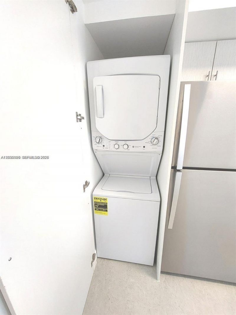 5077 NW 7th St, Unit 1111, Miami, FL 33126 Photo