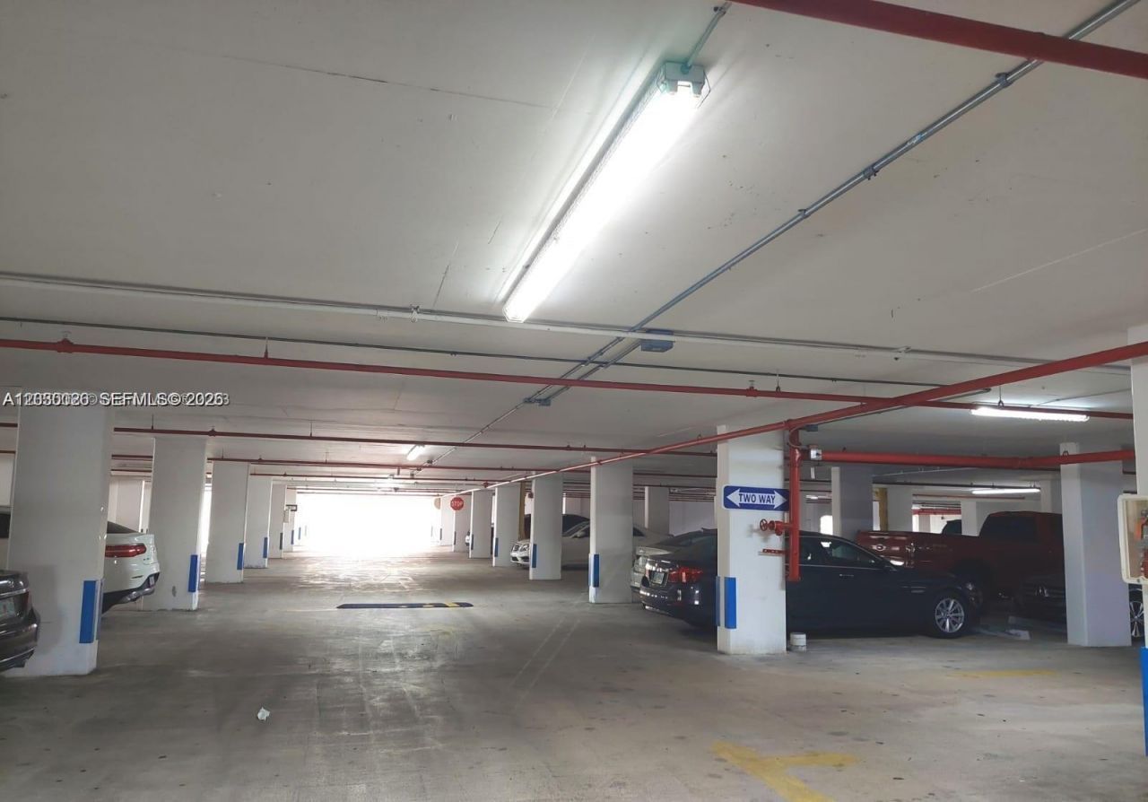 5077 NW 7th St, Unit 1111, Miami, FL 33126 Photo