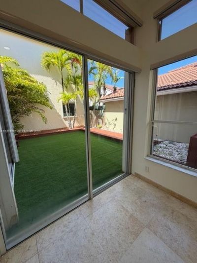 1125 Satinleaf St , Hollywood, FL 33019 Photo