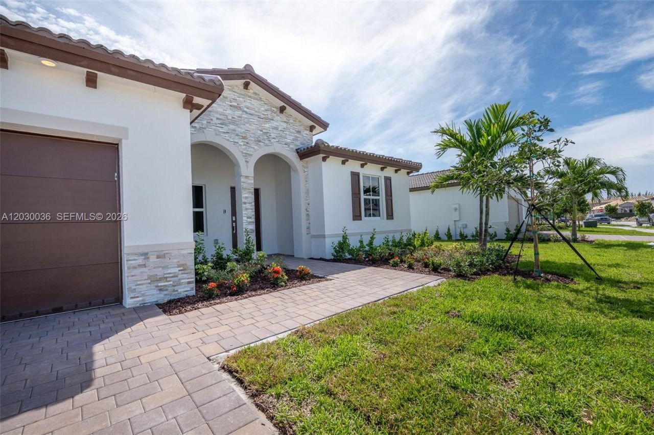 2485 SE 29th Dr, Unit ,, Homestead, FL 33035 Photo