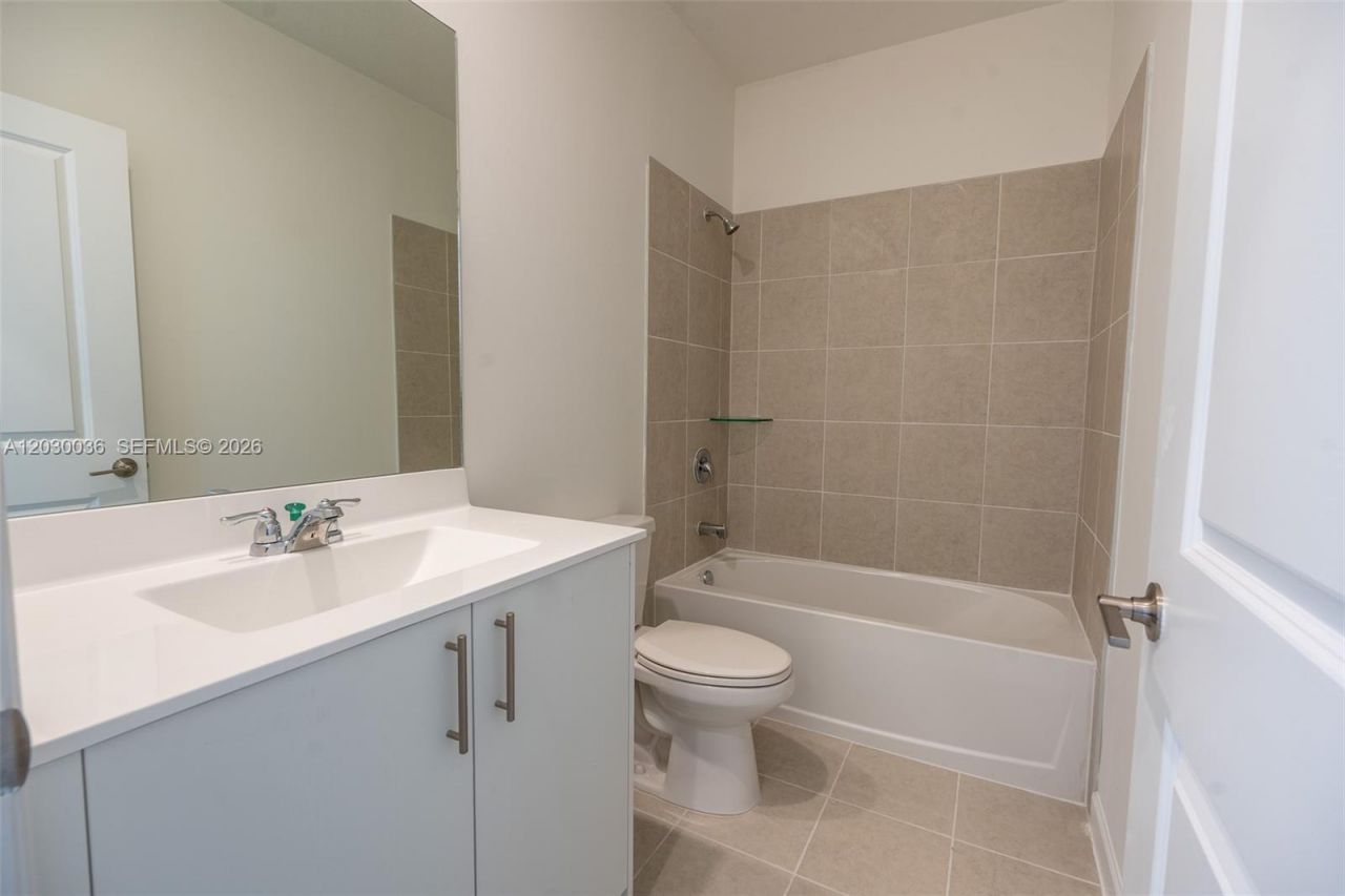 2485 SE 29th Dr, Unit ,, Homestead, FL 33035 Photo