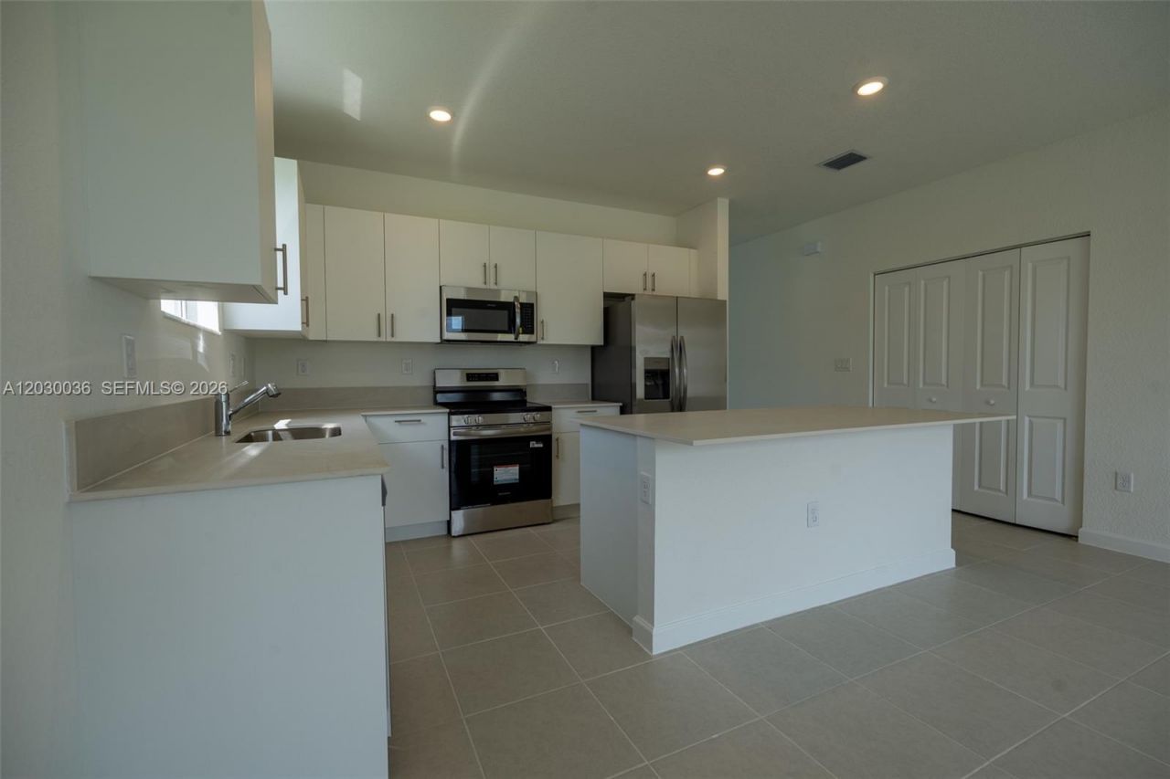 2485 SE 29th Dr, Unit ,, Homestead, FL 33035 Photo