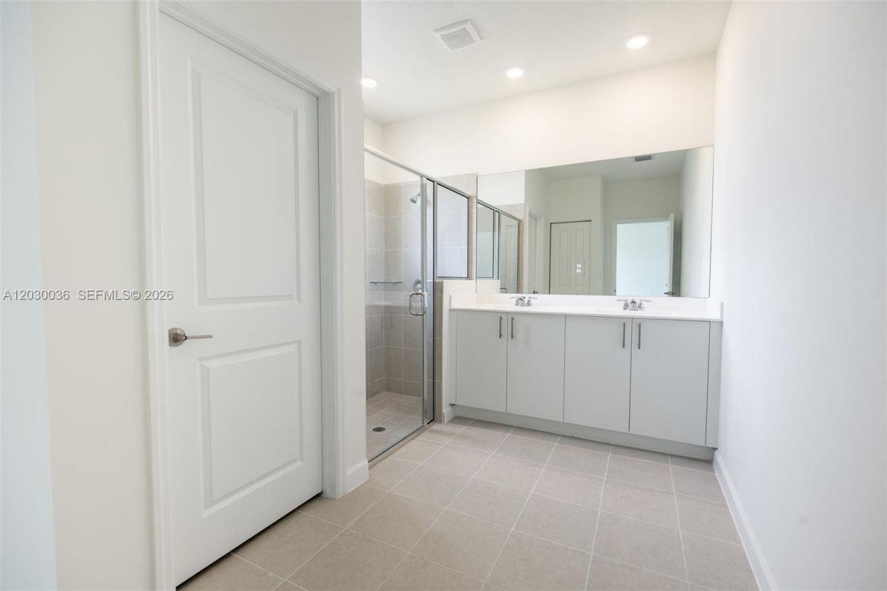 2485 SE 29th Dr, Unit ,, Homestead, FL 33035 Photo
