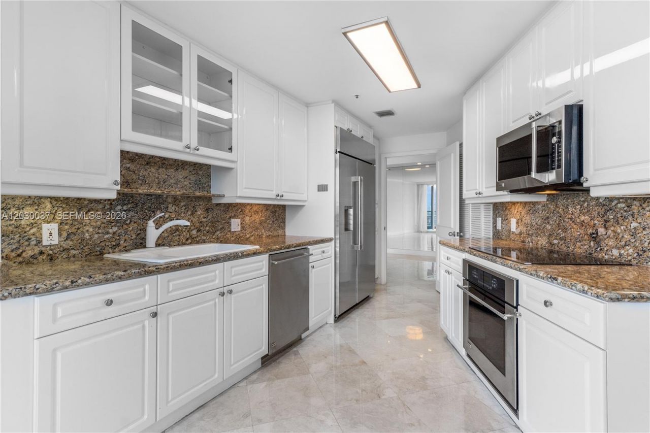 808 Brickell Key Dr , Unit 3002, Miami, FL 33131 Photo